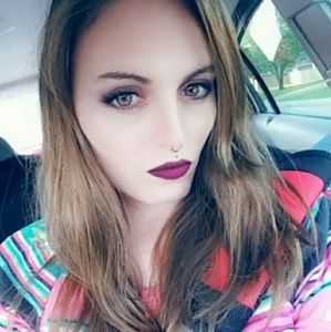 Meet your Posher, Kasey